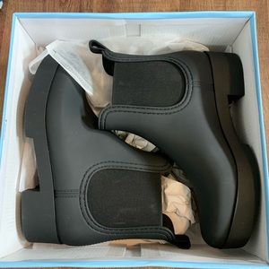 Jeffrey Campbell Hydra Platform Rain Chelsea Boot